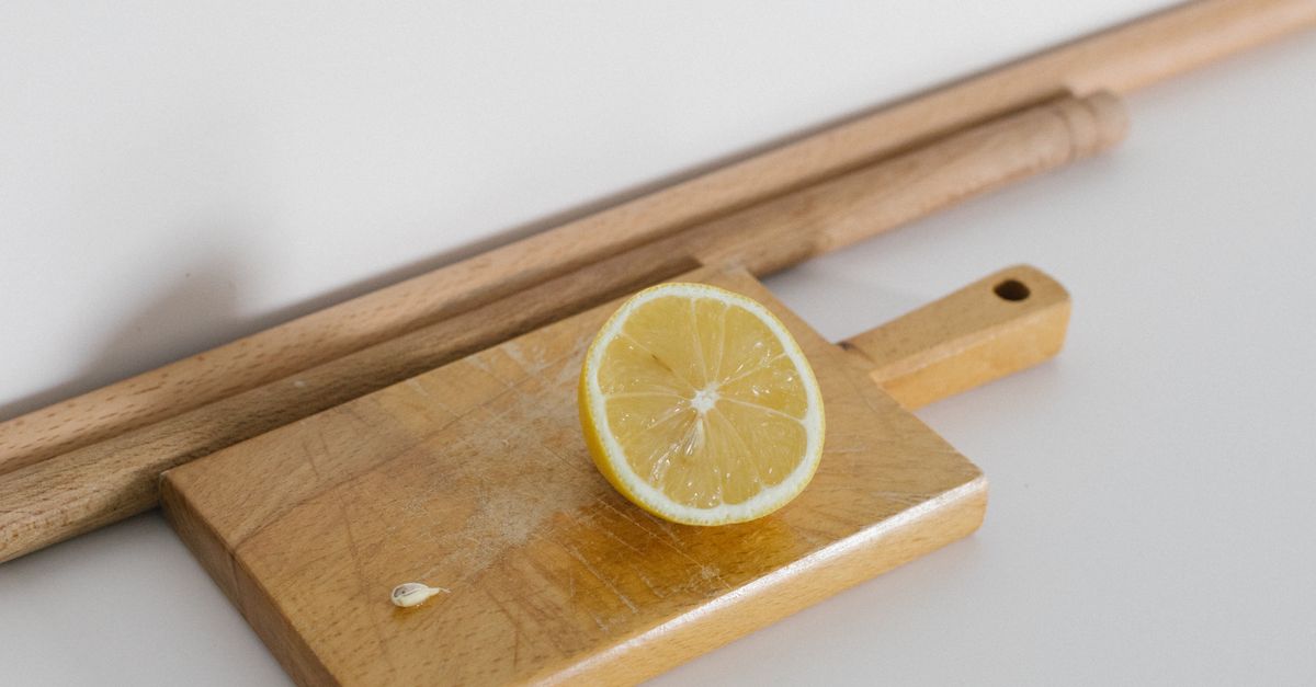 Houten snijplank onderhouden: schoonmaken, oliën en bewaren per houtsoort